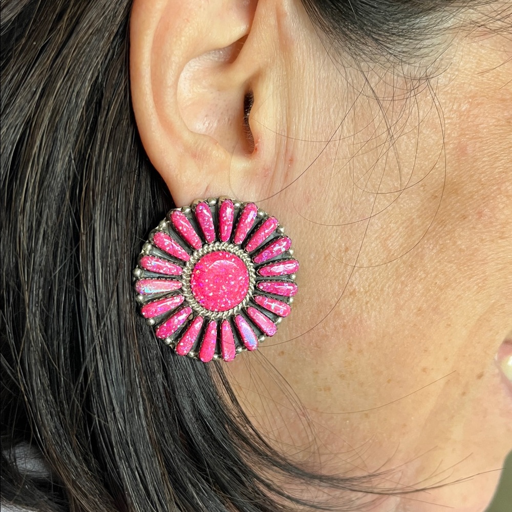 Navajo Pink Cluster Earrings - Picture 4 of 8